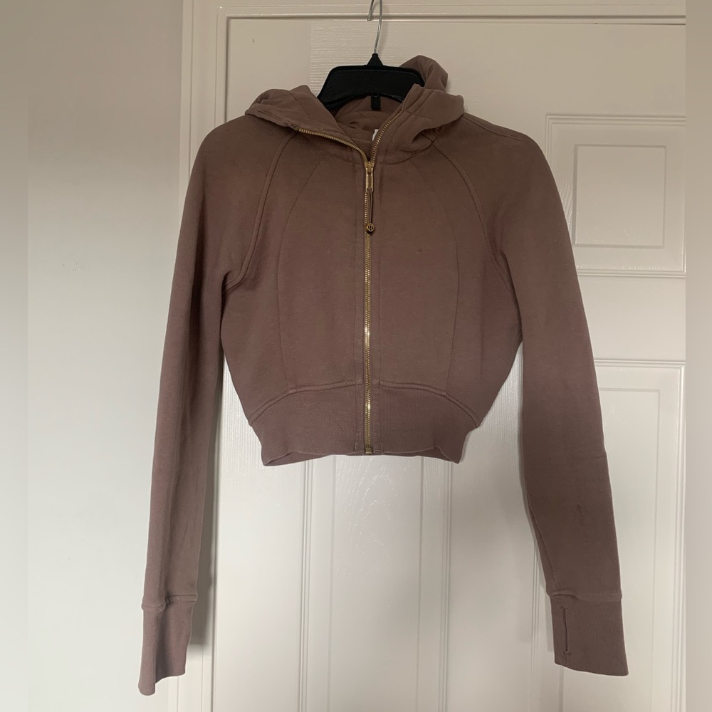 Lululemon cropped scuba